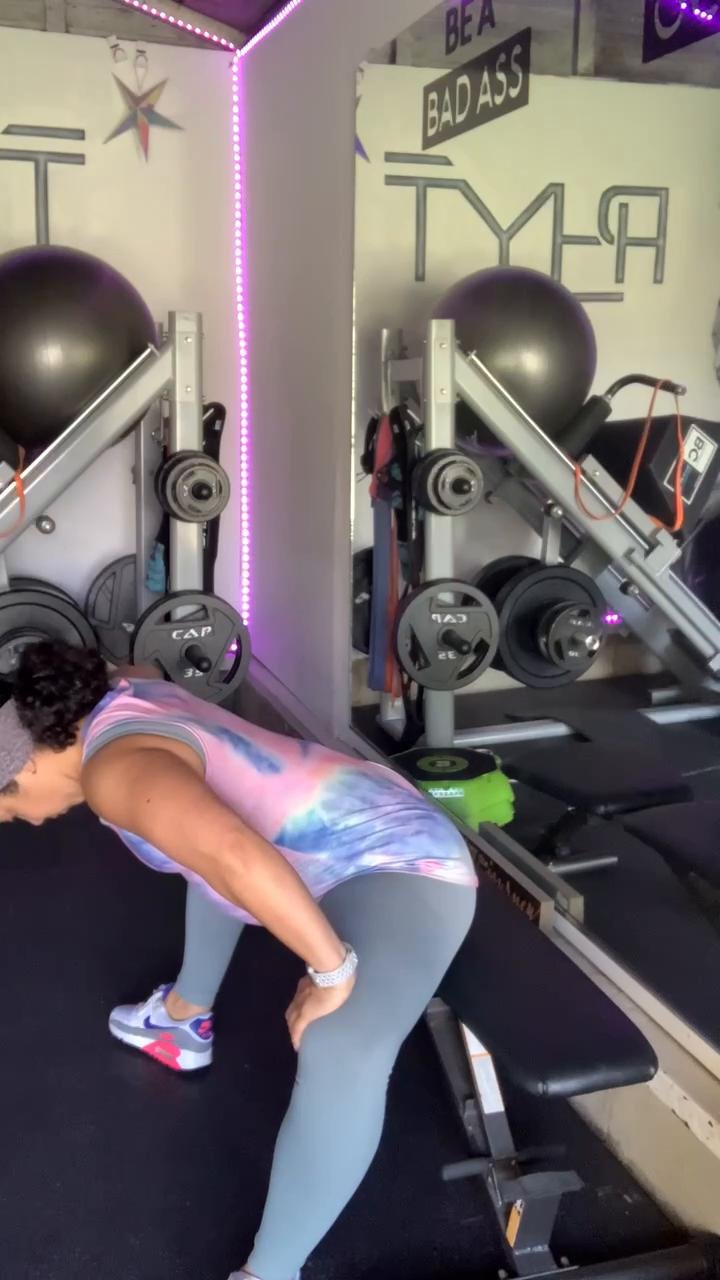 3/14 🤰🏾 LEGS/TRICEPS/CORE