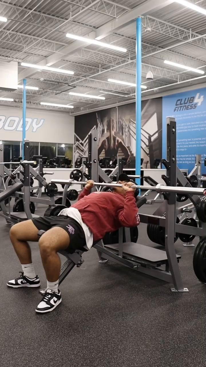 CHEST // Pack on muscle!