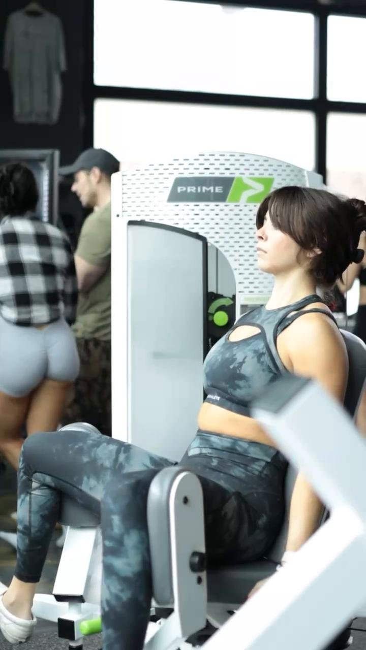 NYNH - hammies and glutes