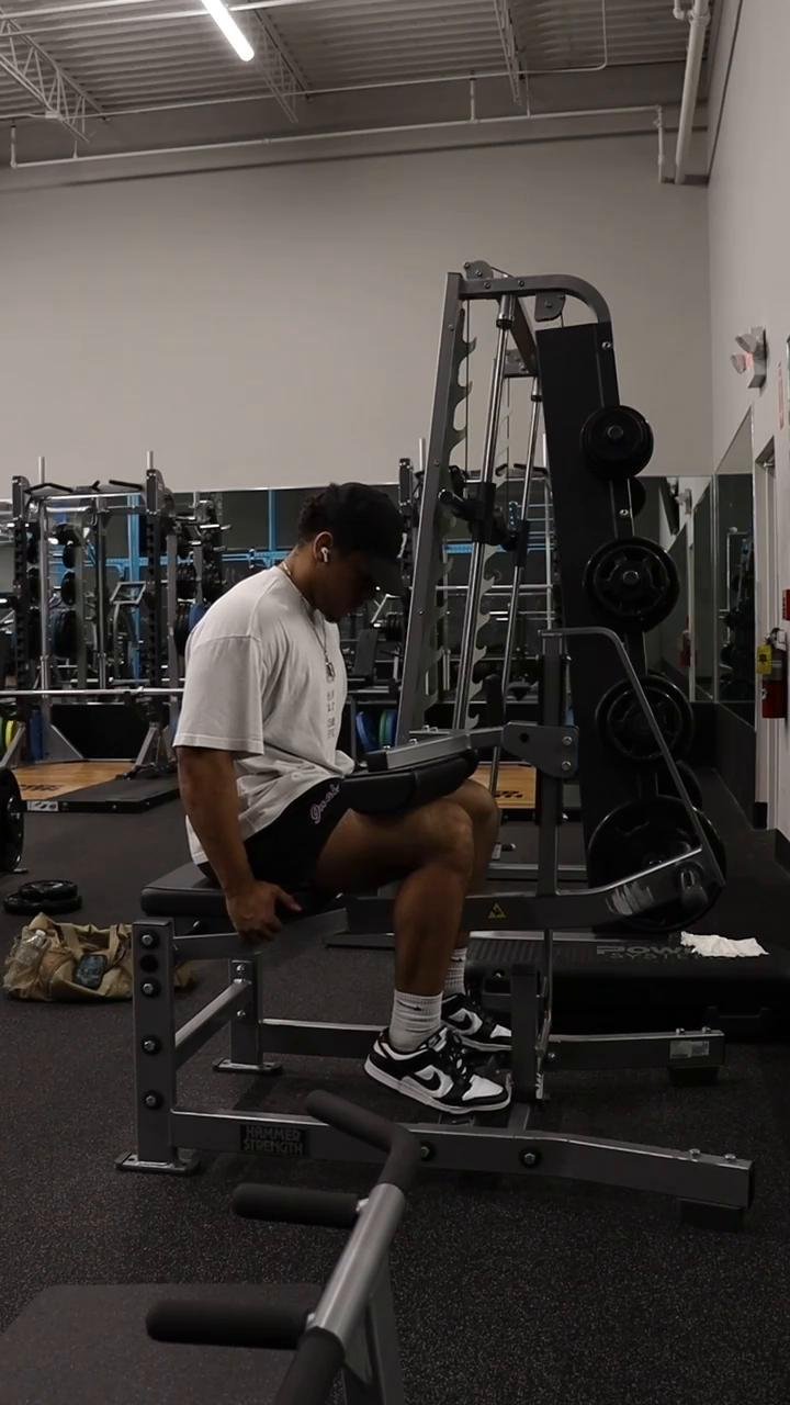 QUADS // Growing big legs