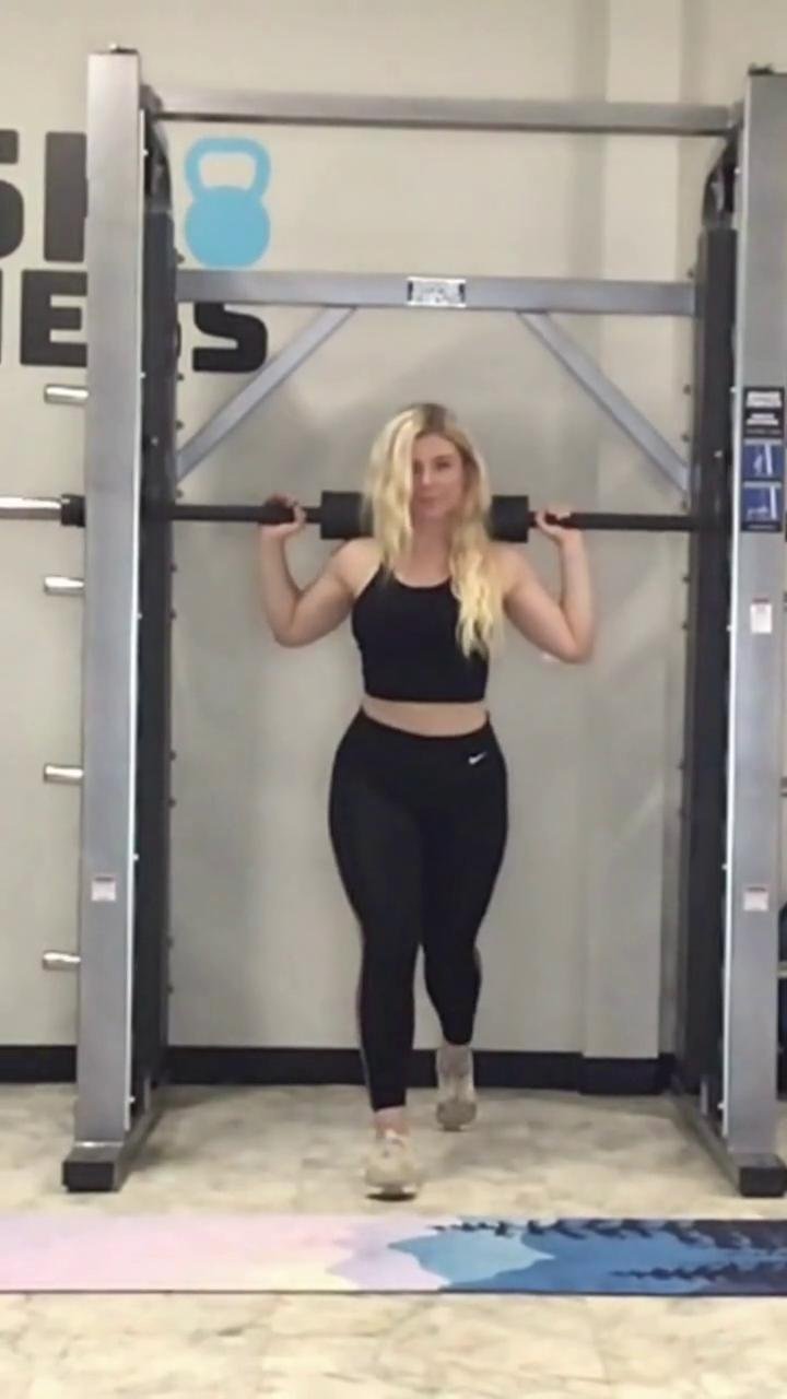 QUADS & GLUTES