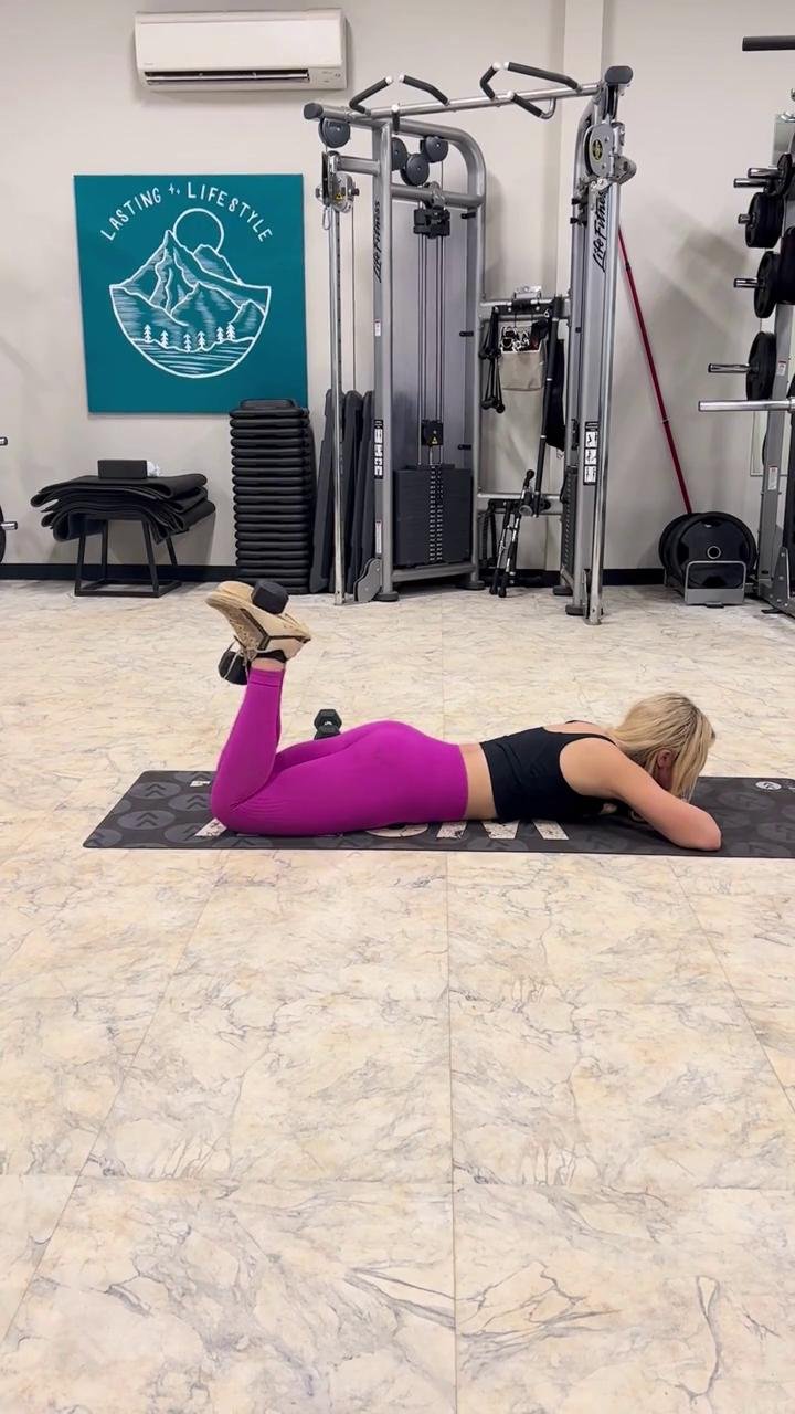 HAMS & GLUTES