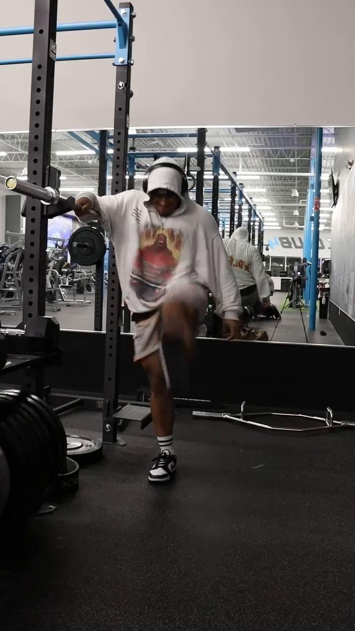 SQUAT WARMUP ( Lower body )