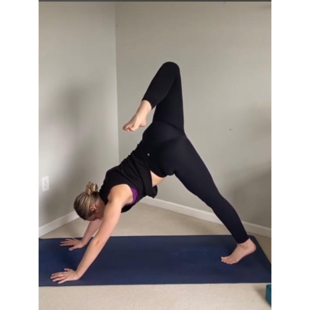 Wake up the Body Yoga Flow