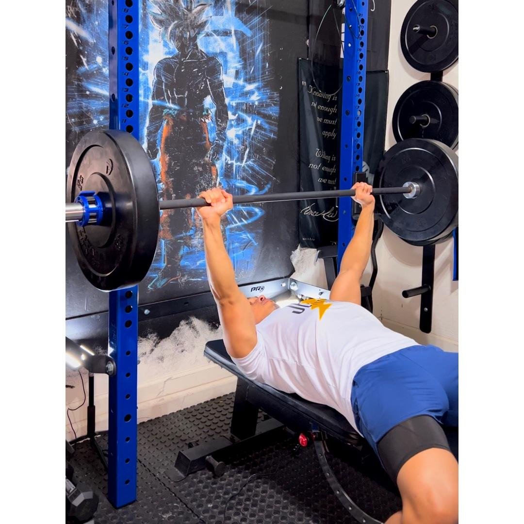 Barbell Bench Press (flat)