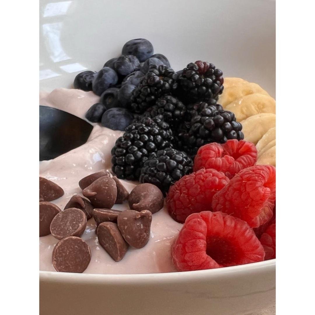 Berry Yogurt Bowl