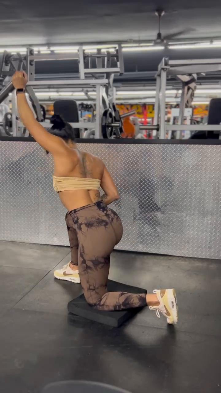 Shoulders & triceps