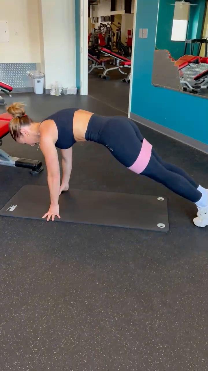 Gym - Quads & Glutes