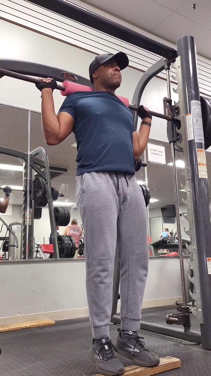 Quads & Calves | Friday | 9/08