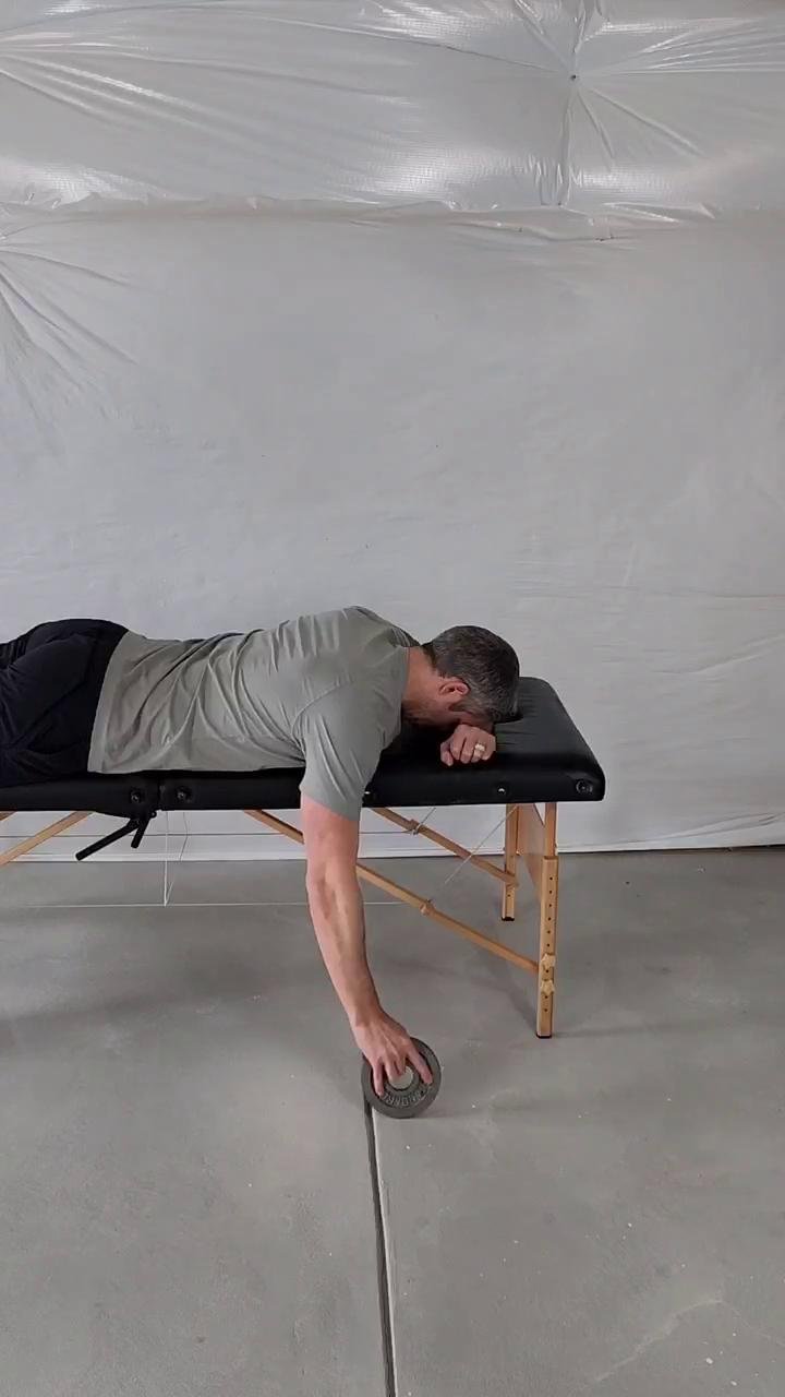 Strong Shoulders - Dumbbell