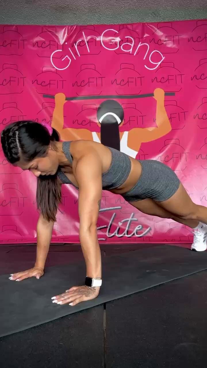 Tight Hips DYNAMIC Stretching