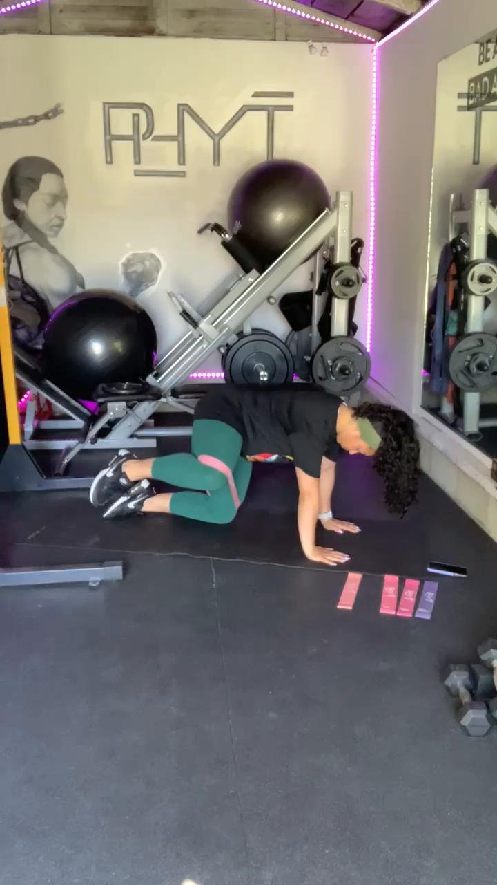 3/14 🤰🏾 LEGS/TRICEPS/CORE