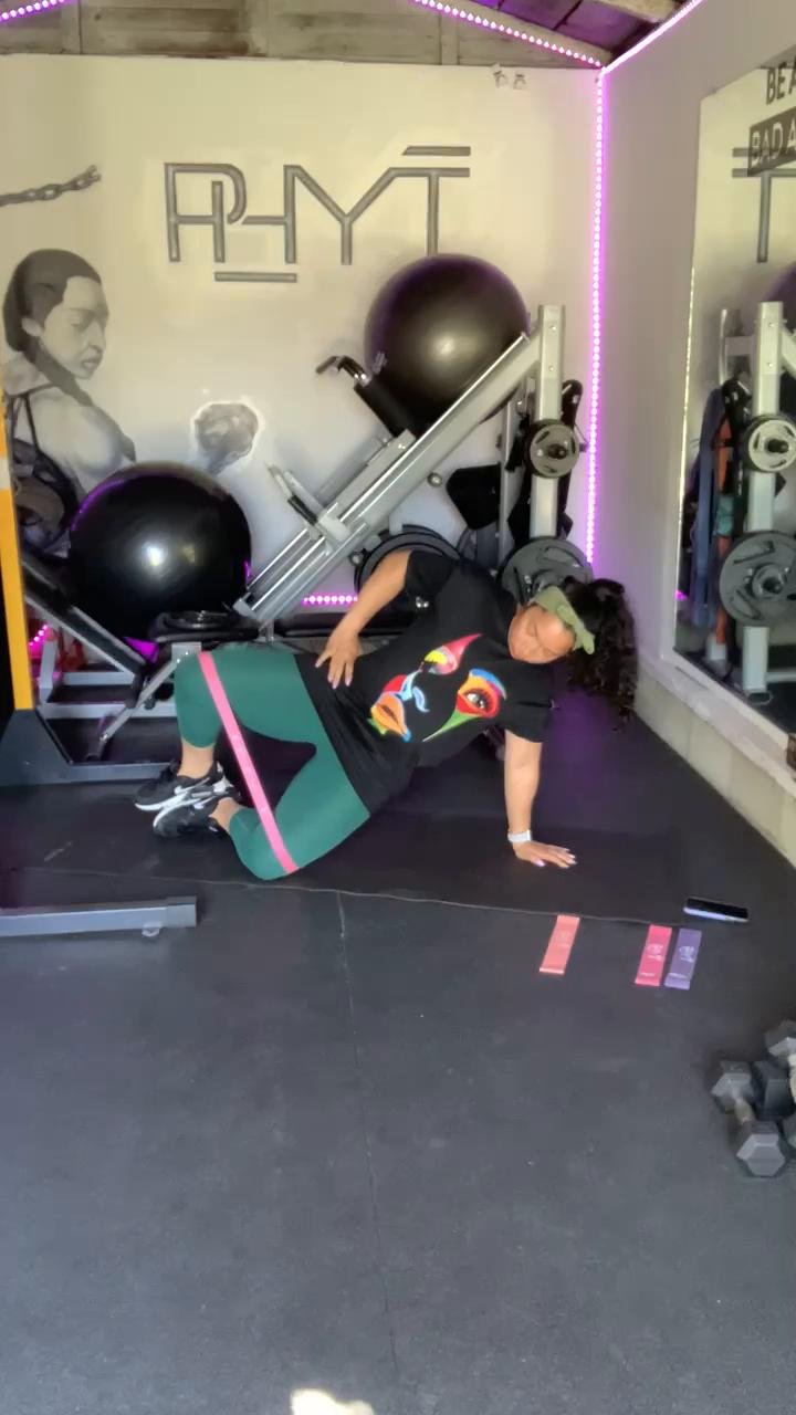 3/14 🤰🏾 LEGS/TRICEPS/CORE