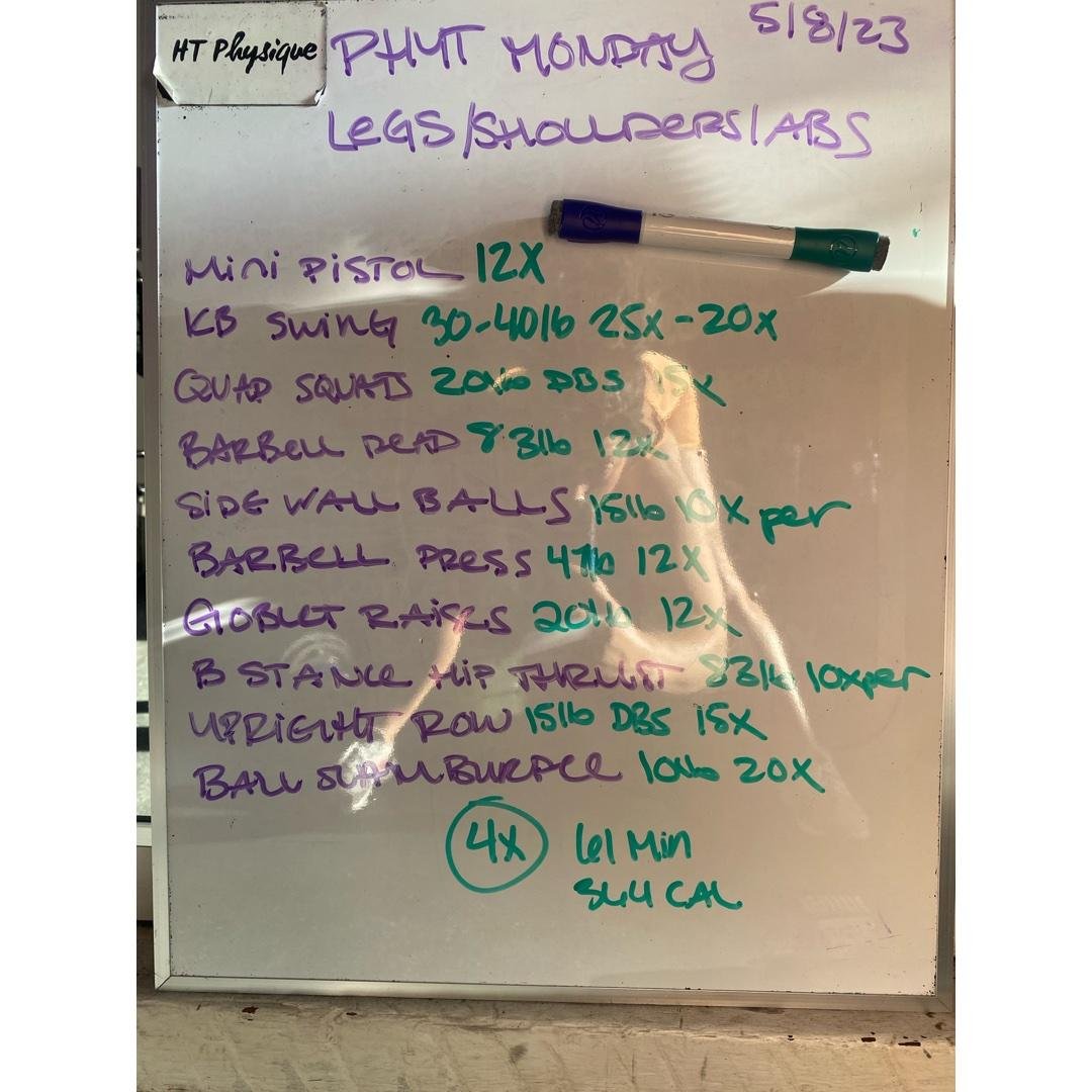 PHYT MONDAY: legs, shoulders, cardio abs