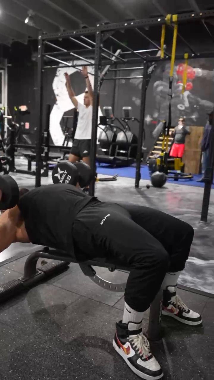 Chest/Calves