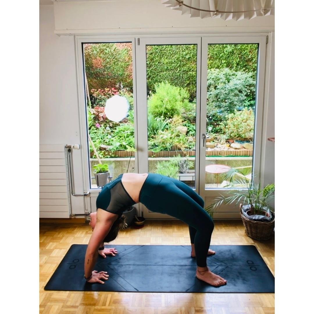 Short visualisation asana class