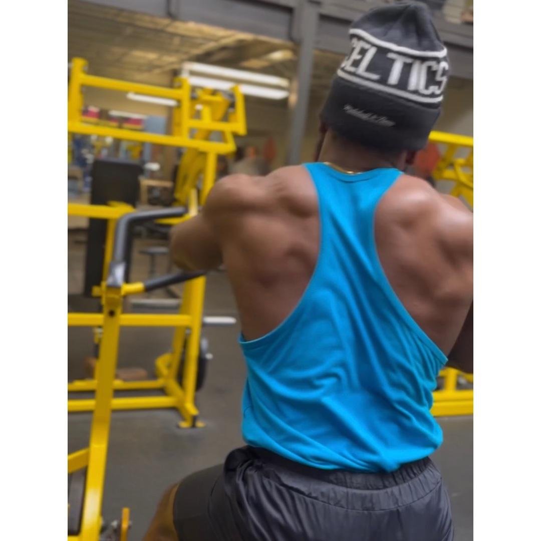 Lats & Delts Sculpting