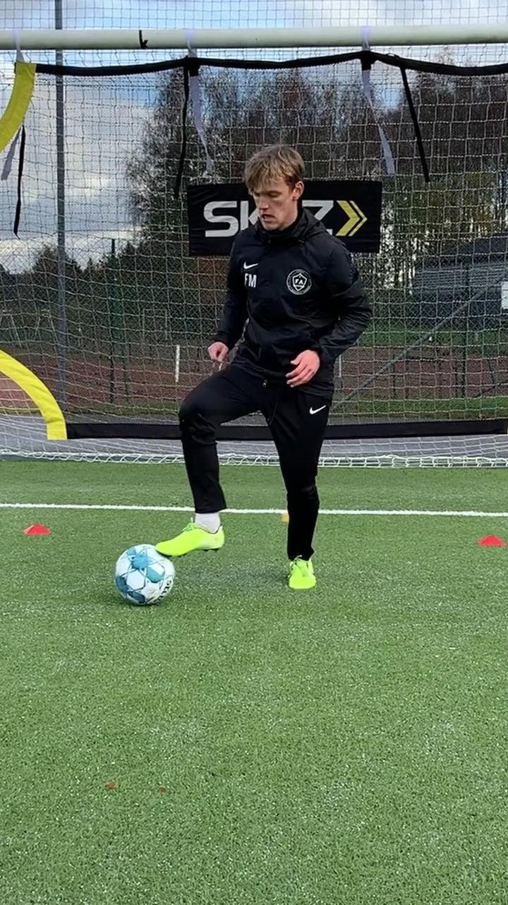 Ball mastery - Different L-Move combinations