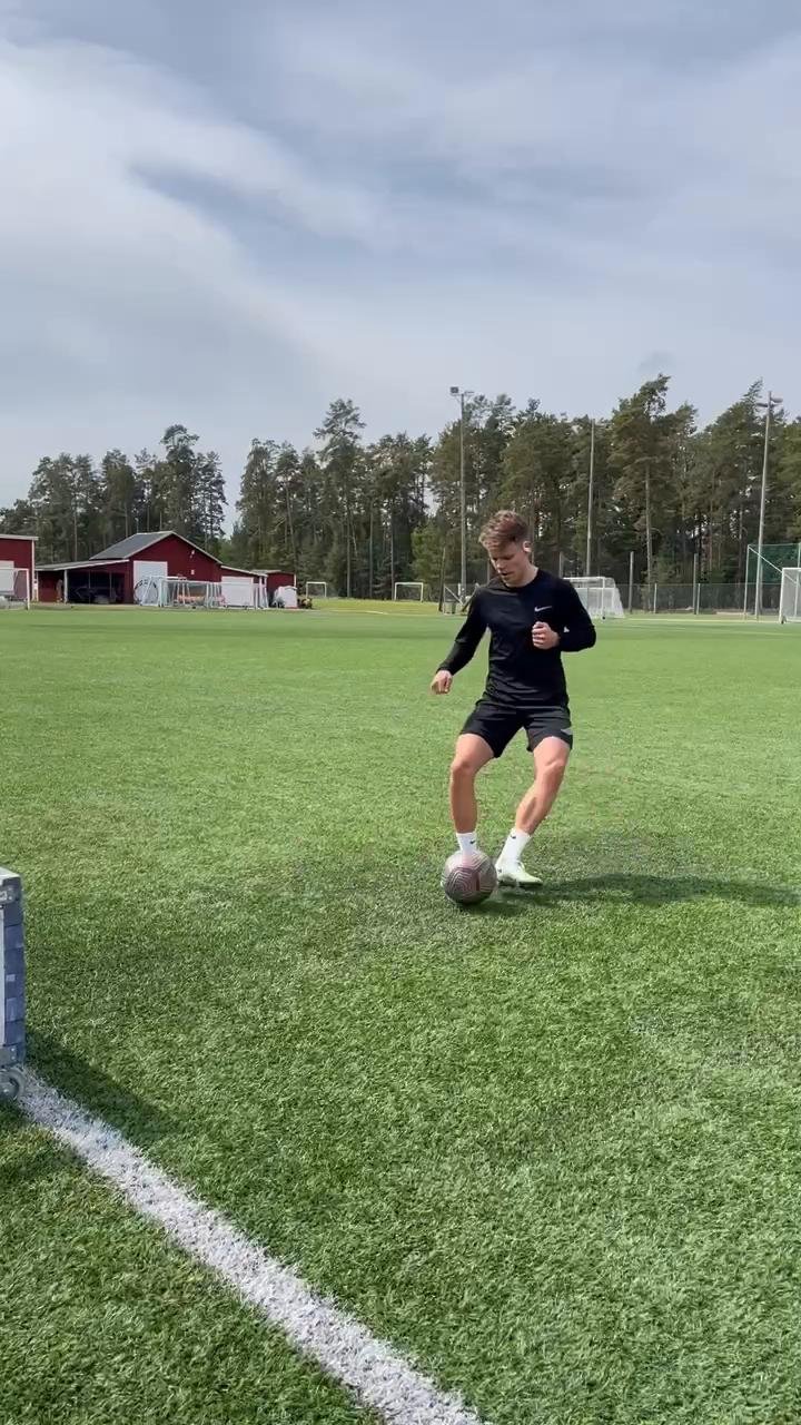 Academy #3 - 1000 Touch - Passing rebounder