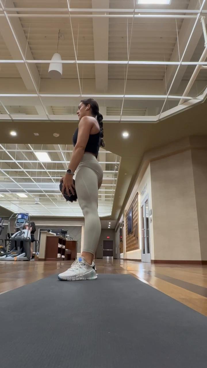 LOWER BODY + SHOULDERS