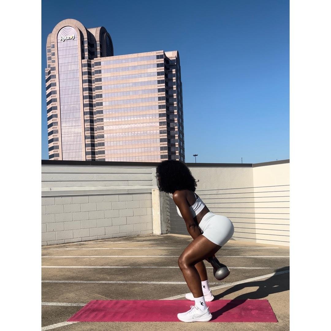 A** & Abs