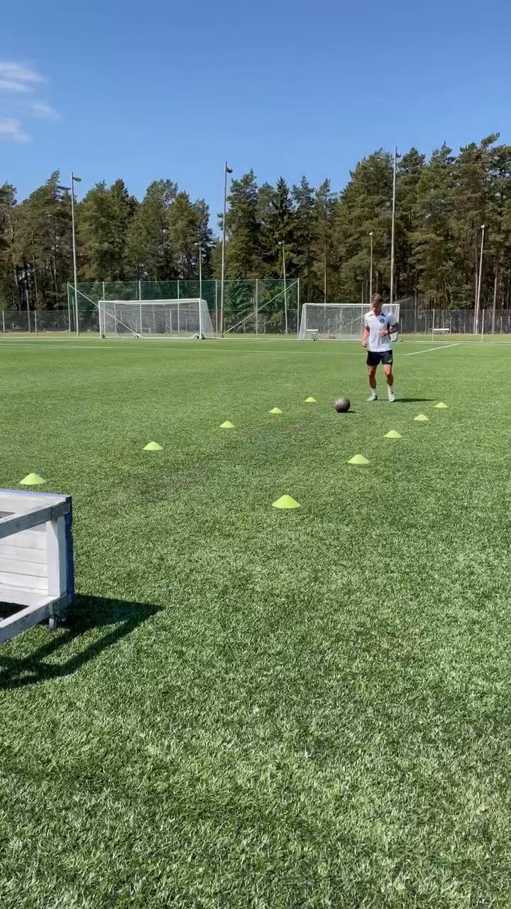 Academy #2 - Gated Passing Rebounder
