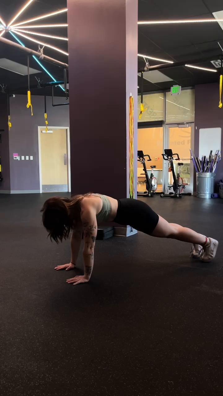 Week 1 // Day 4: Back, Biceps, & Core