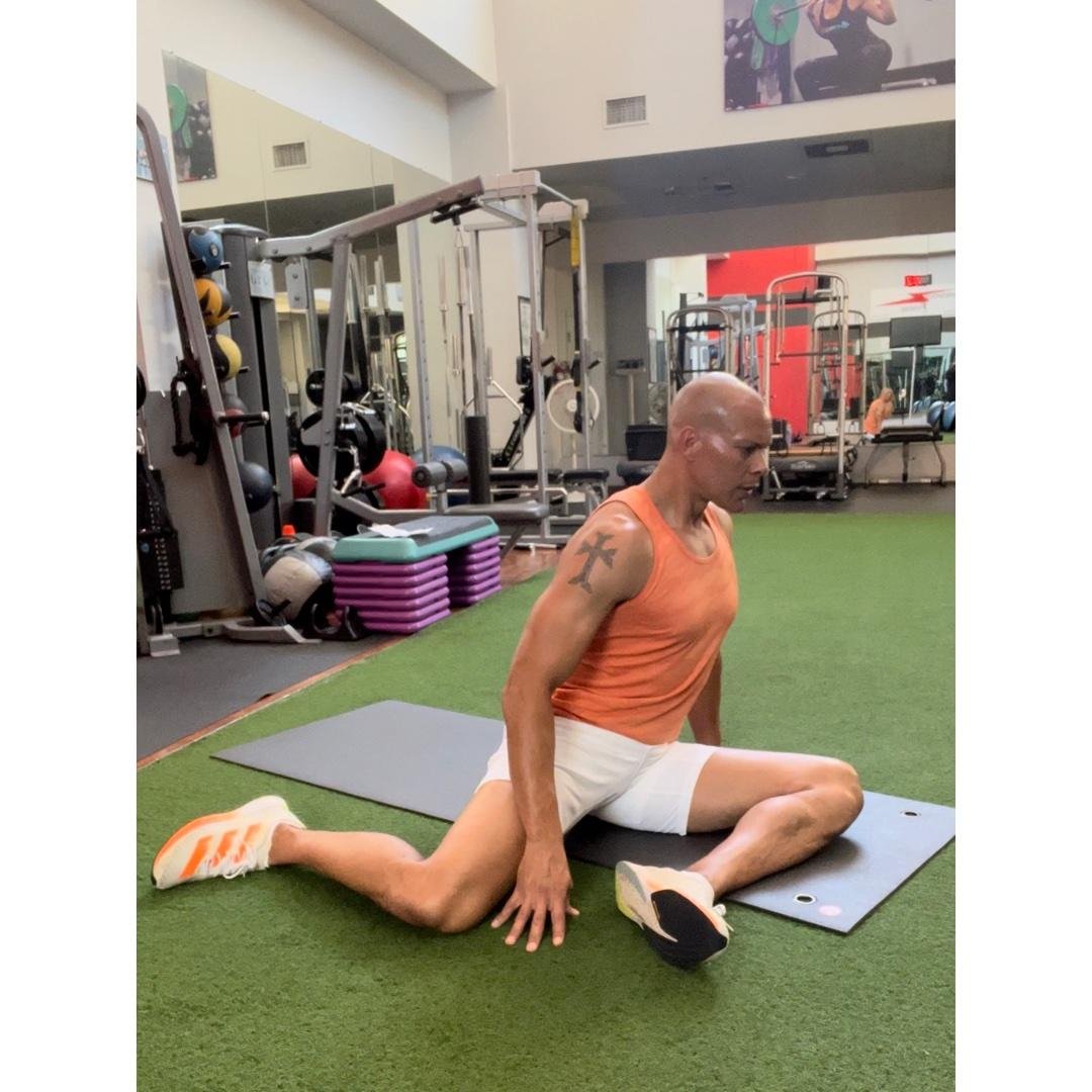 Stretch & Mobility (Hips)