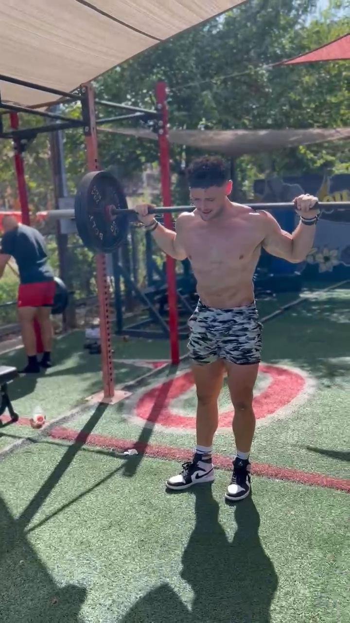 DAY 2: Max Effort Quads