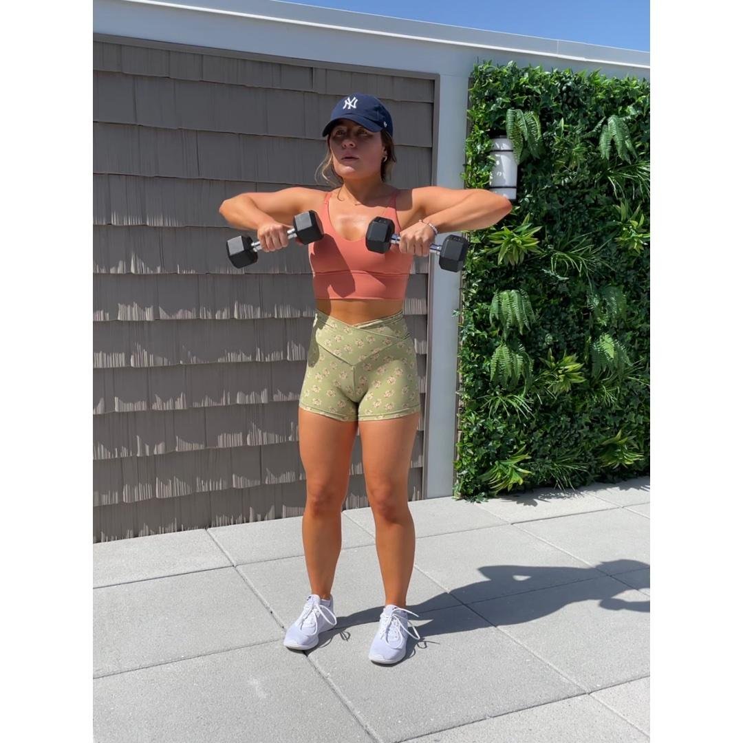 Chest, Triceps & Shoulders