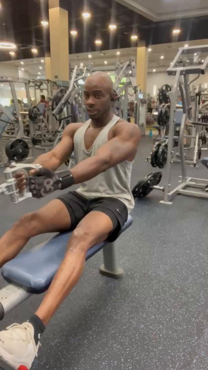 Back Day - Ladies Beginner