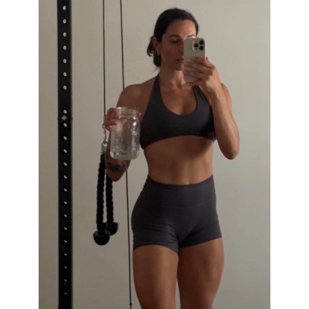 Bringing sexy *back* 🙂‍↔️✨