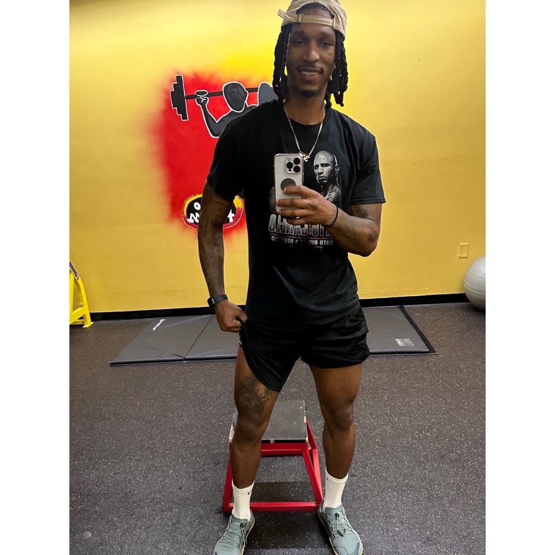 Day 3- Part 1/3Body weight warm up 3 rounds total