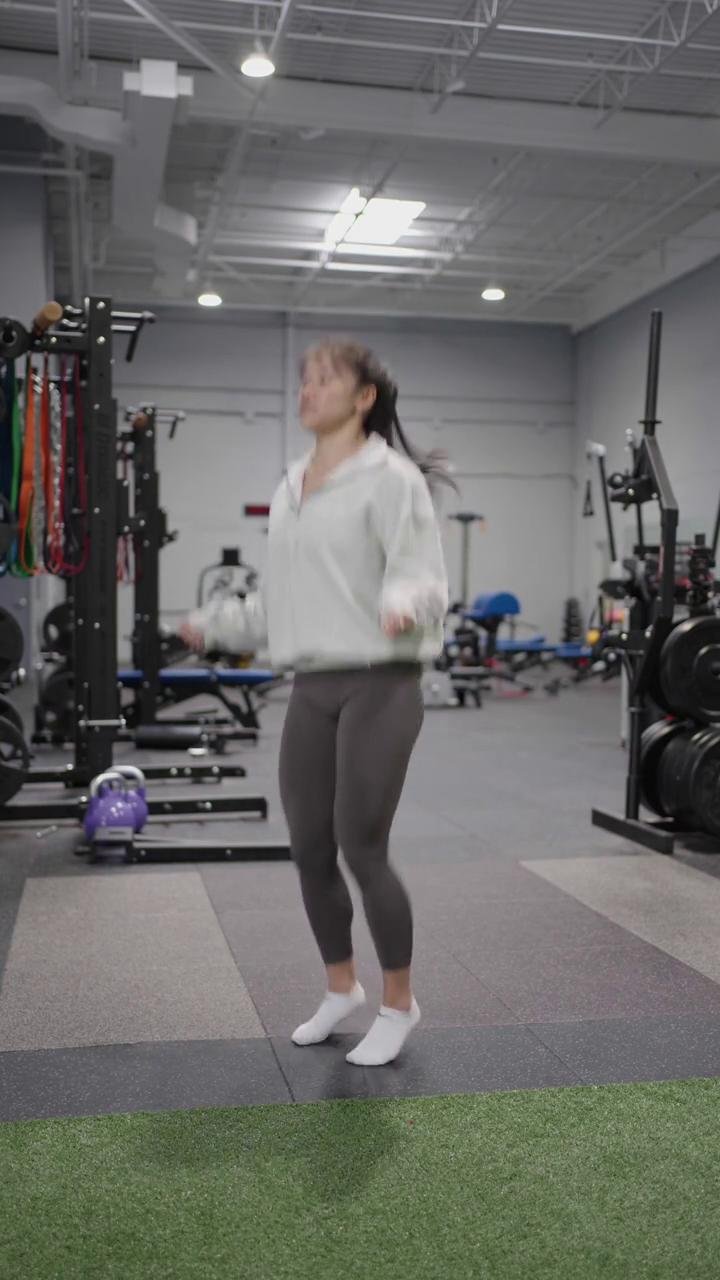 W2/D1: Quads & Glutes + Core