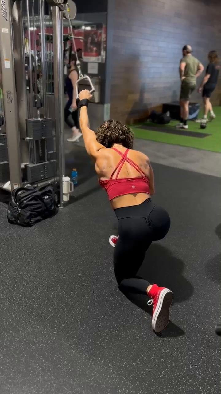 August 30 - September 5
Quads & Chest/Back