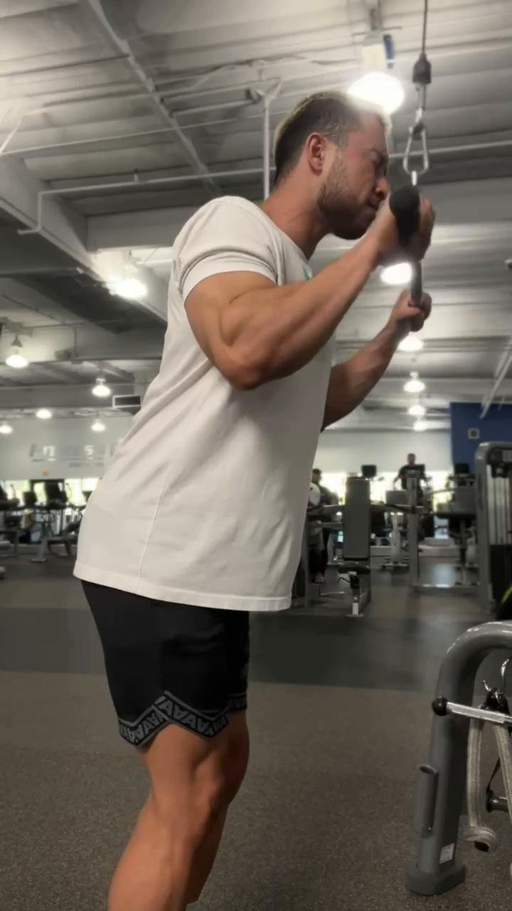 BICEPS/TRICEPS