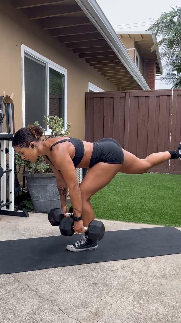 Legs + Abs | Glutes Focused 🍑