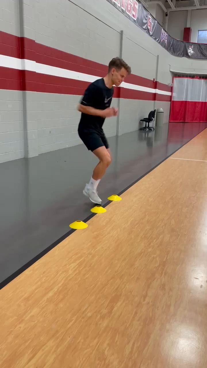 W 9 & 10 - Control the ball in the Air - 2024