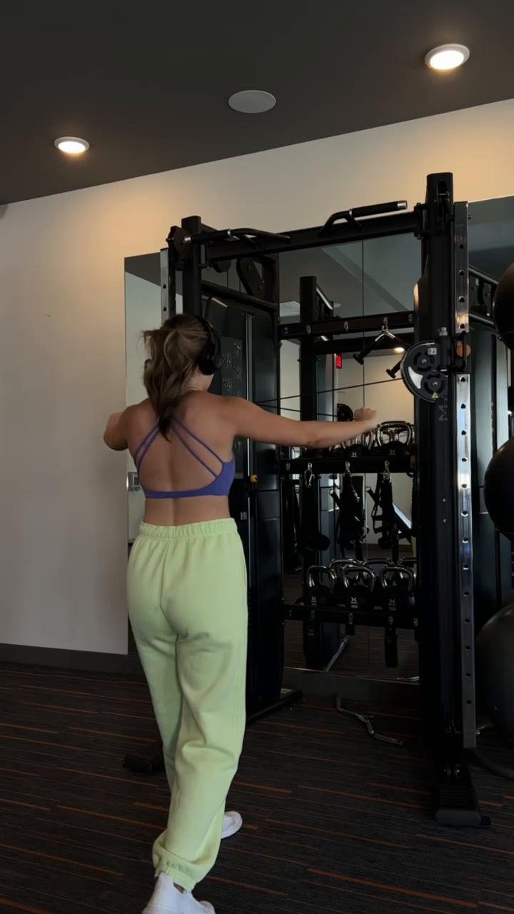 Full Upper Body