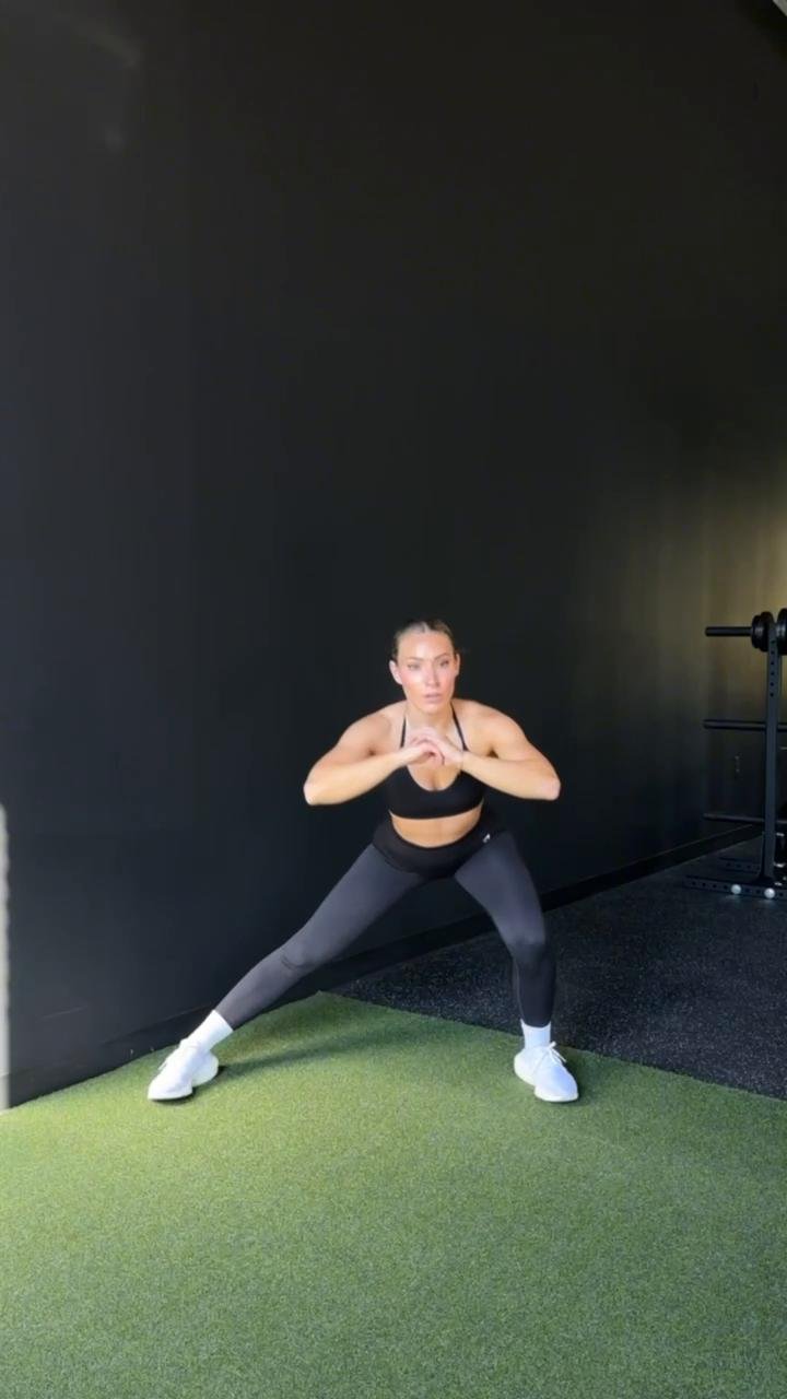 Beginner 2.0 Lower Body Day Warm Up | 5-10 Minutes