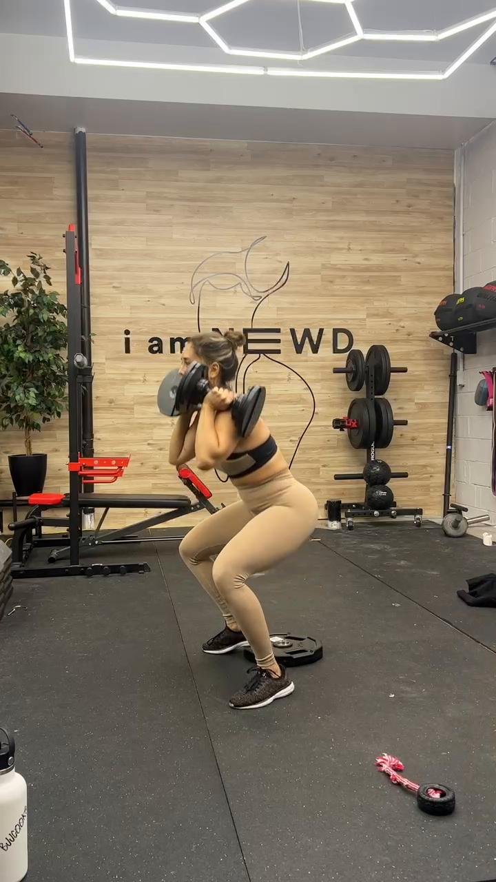 Seated sit ups
Leg day 
10/9/23