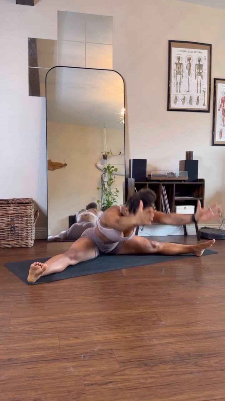 Hip + Spine Mobility 🤤🔥