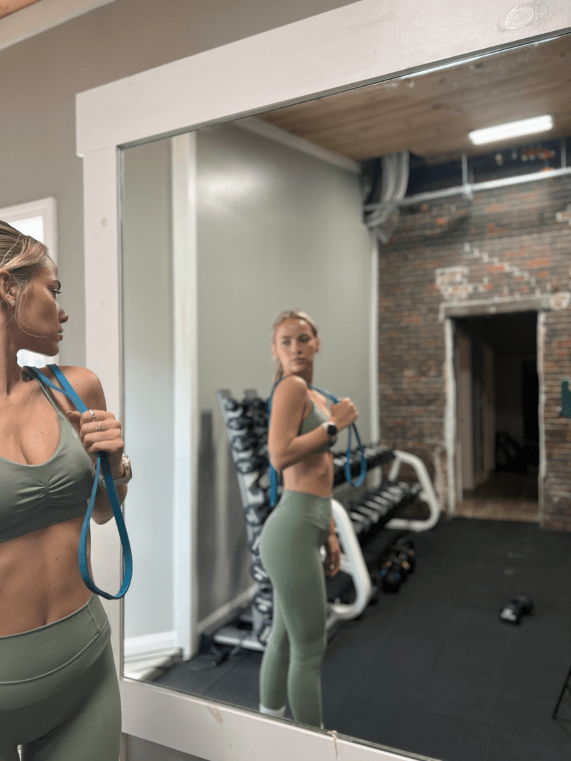 LOWER BODY (GLUTES)