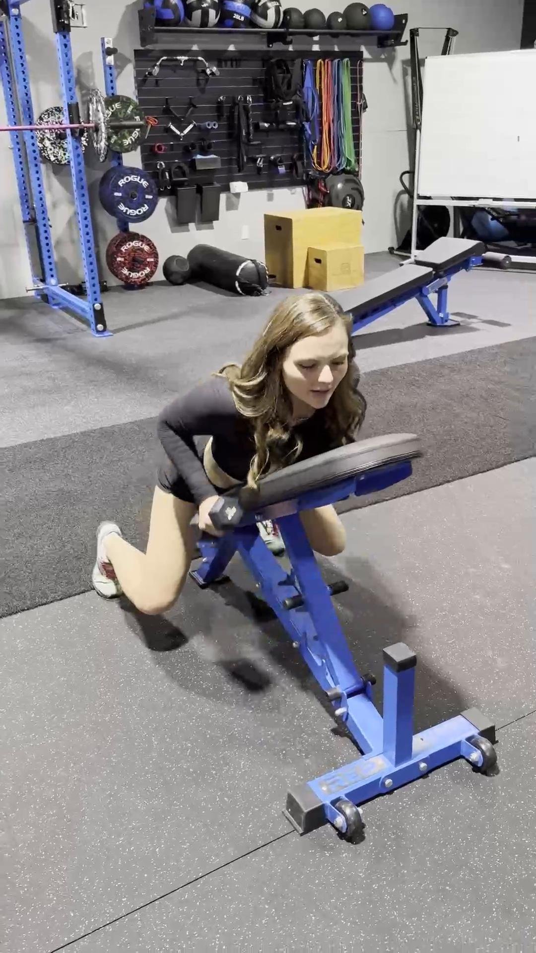 Chest supported dumbbell row