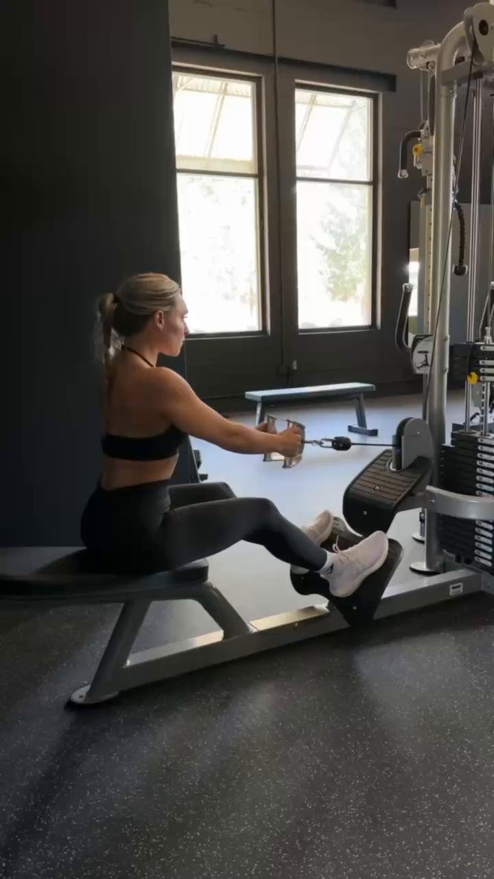 Beginner 2.0 - W1/D2 Pull Day (Back, Biceps, Rear Delts)