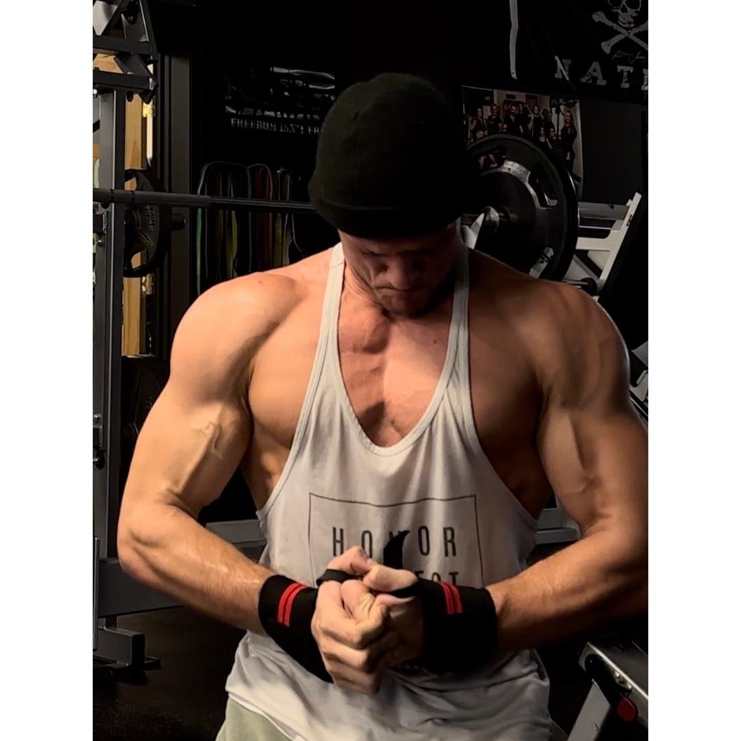 DAY 2 CHEST & REAR DELTS