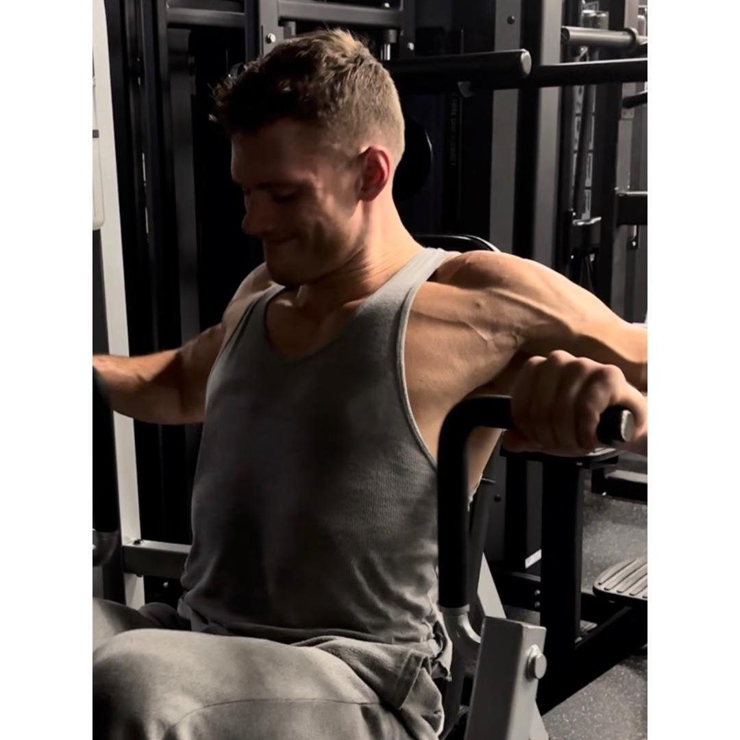 DAY 5 CHEST & BACK