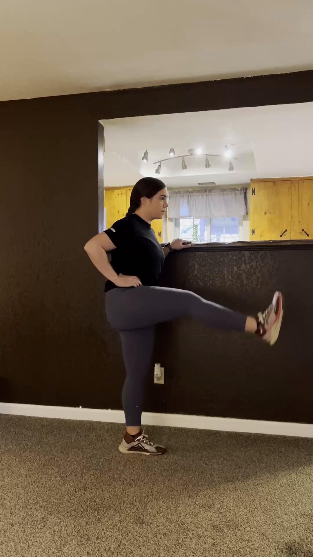 - Easy Run + Strength