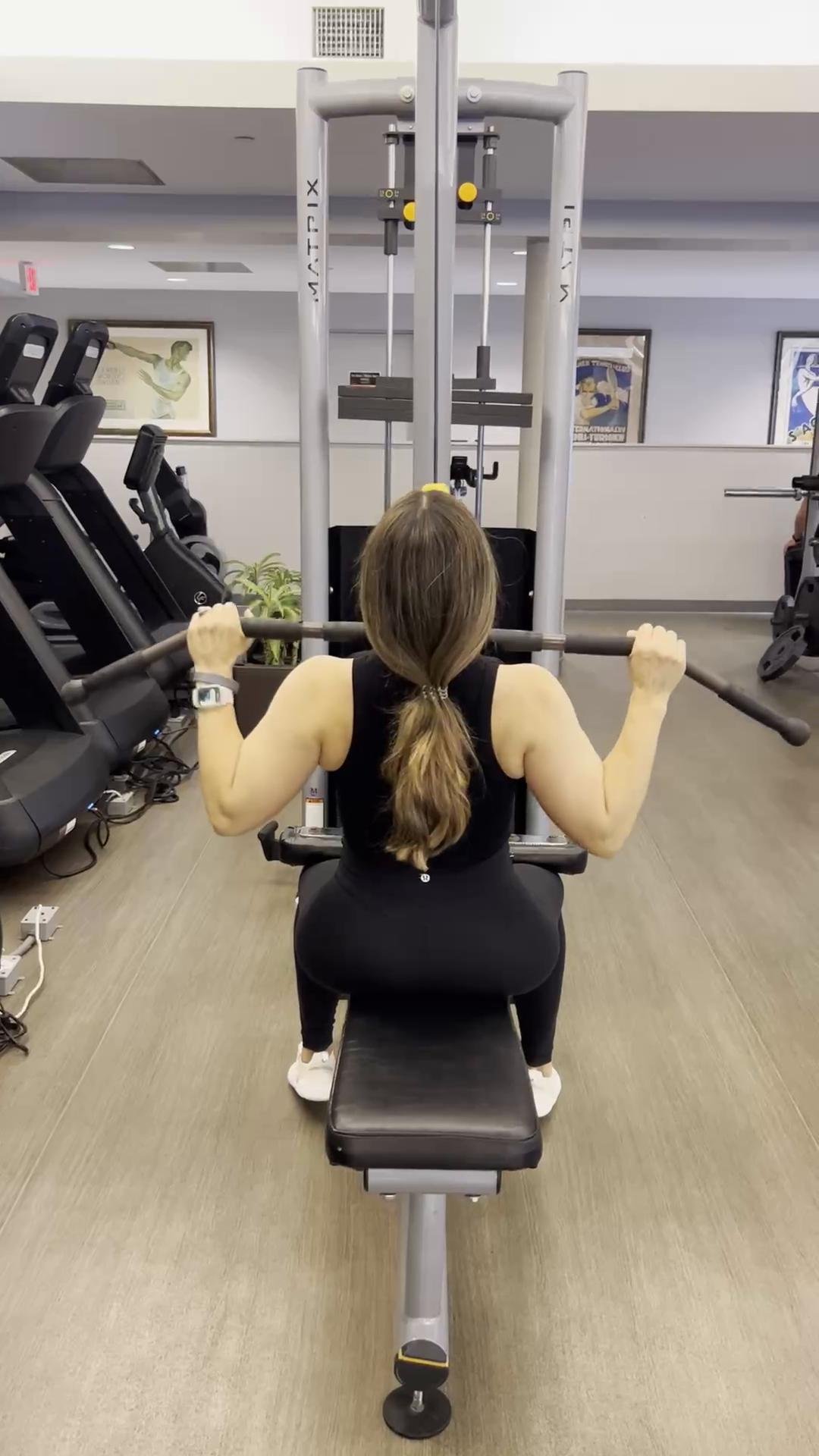 W1 | D2 GYM Upper Body & ABS