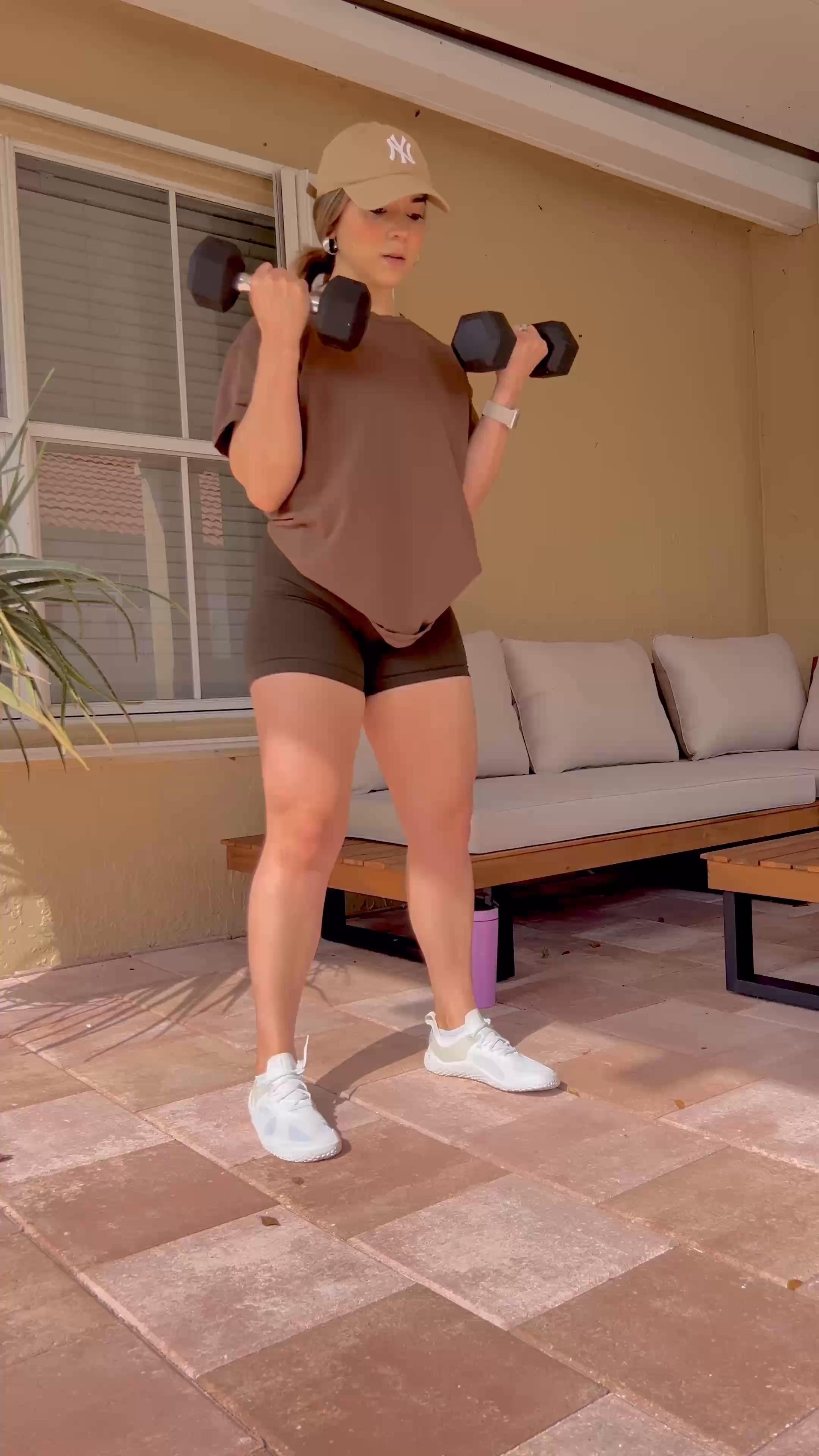 TUESDAY | Upper body  & ABS 12.2.25